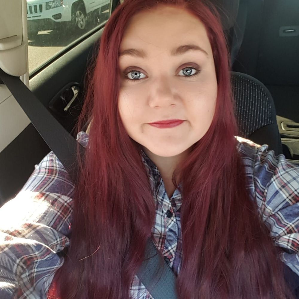 Meet your Posher, Elizabeth